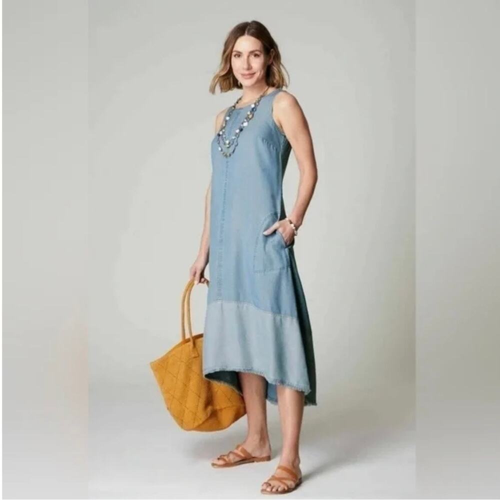 🔥J.Jill Chambray Denim Two Tone Sleeveless Hi-Low Dress Raw Hem Size M